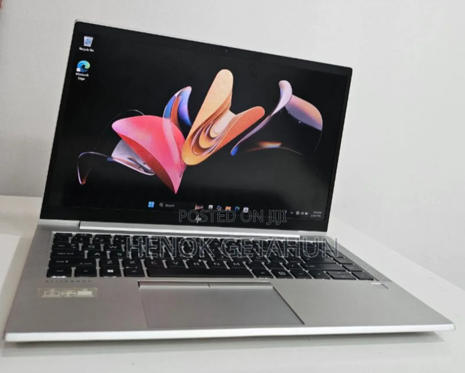 New Laptop HP EliteBook 845 G8 16GB AMD Ryzen 5 SSD 512GB