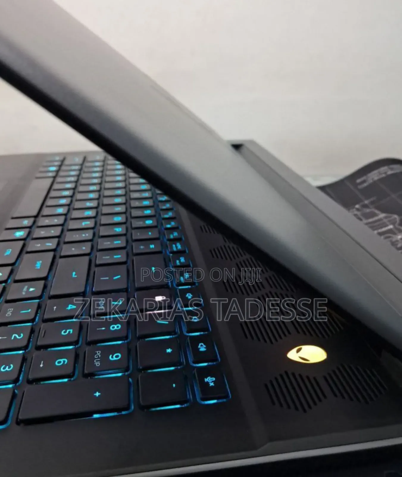 New Laptop Dell Alienware M16 16GB Intel Core i7 SSD 1T