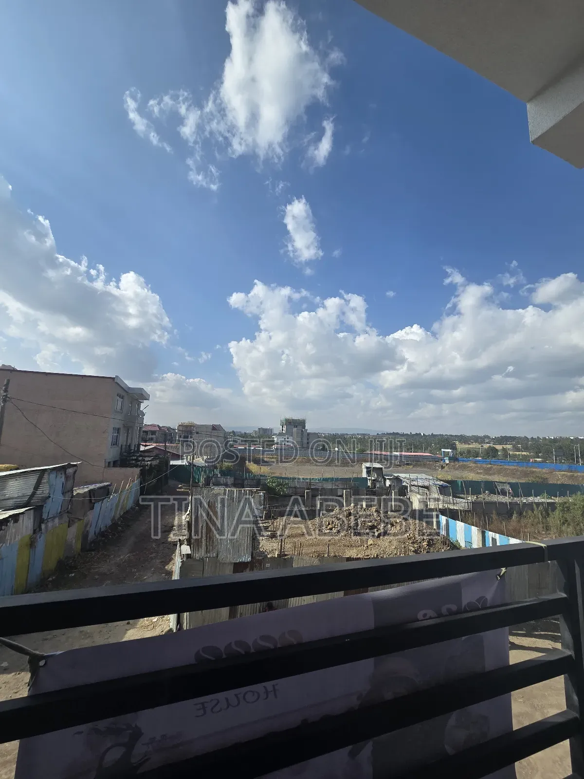 አስቸካይ የሚሸጥ የእሪልስቴት ባታ