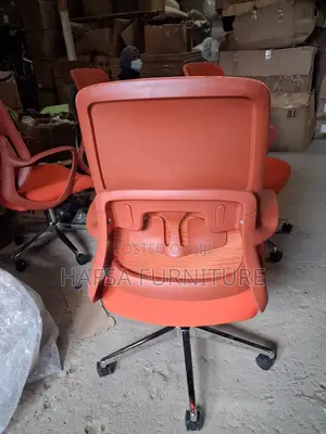 Medium Back Mesh Chair