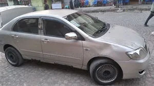 Toyota Corolla 2007 Gold