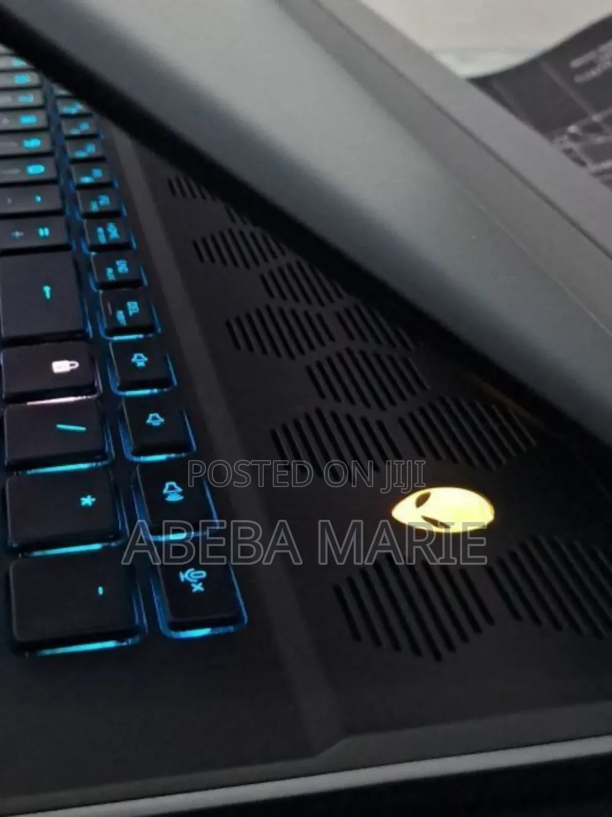 New Laptop Alienware M17x R2 16GB Intel Core i7 SSD 1T