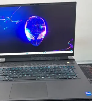 New Laptop Alienware M17x R2 16GB Intel Core i7 SSD 1T