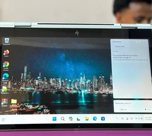 New Laptop HP EliteBook 830 G8 16GB Intel Core i7 SSD 512GB