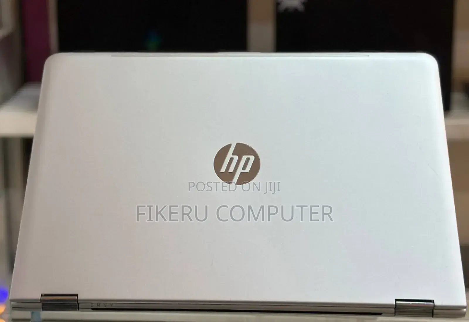 New Laptop HP Envy X360 8GB Intel Core i7 SSD 256GB