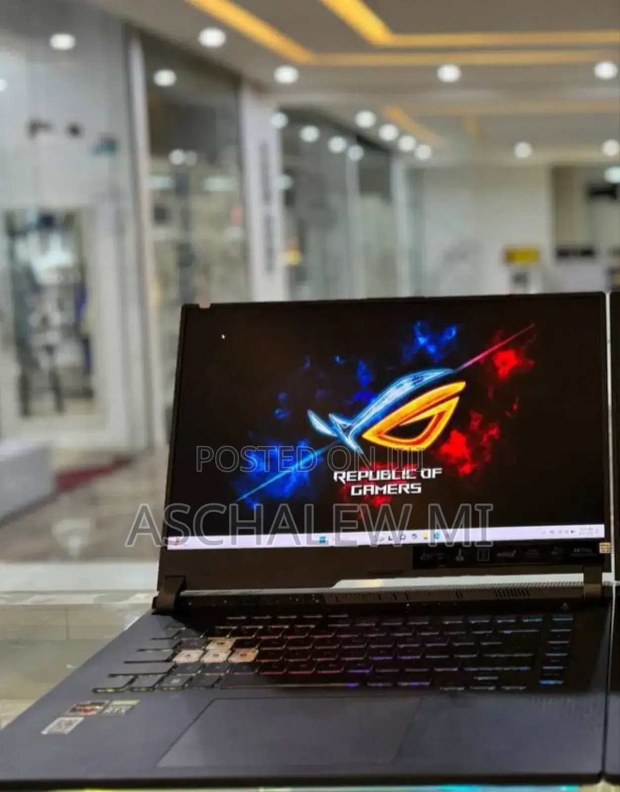 New Laptop Asus ROG Strix G15 16GB AMD Ryzen 9 SSD 512GB