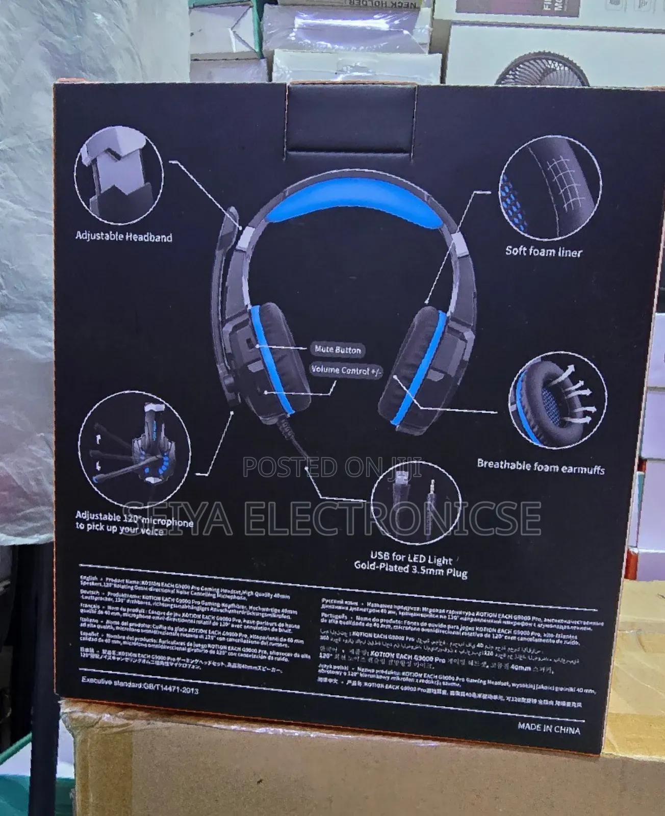 620bt Wireless Headphones With Tech Screen