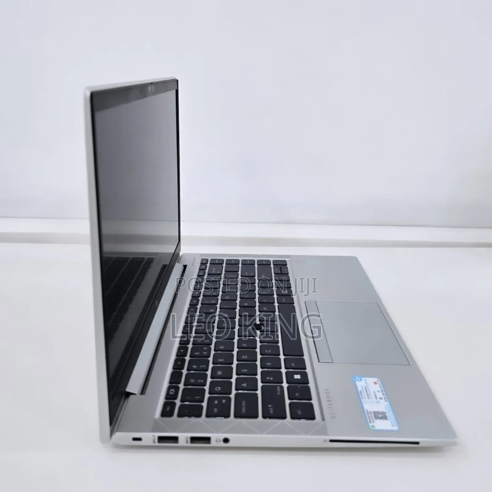 New Laptop HP EliteBook 845 G8 16GB AMD Ryzen 5 SSD 512GB