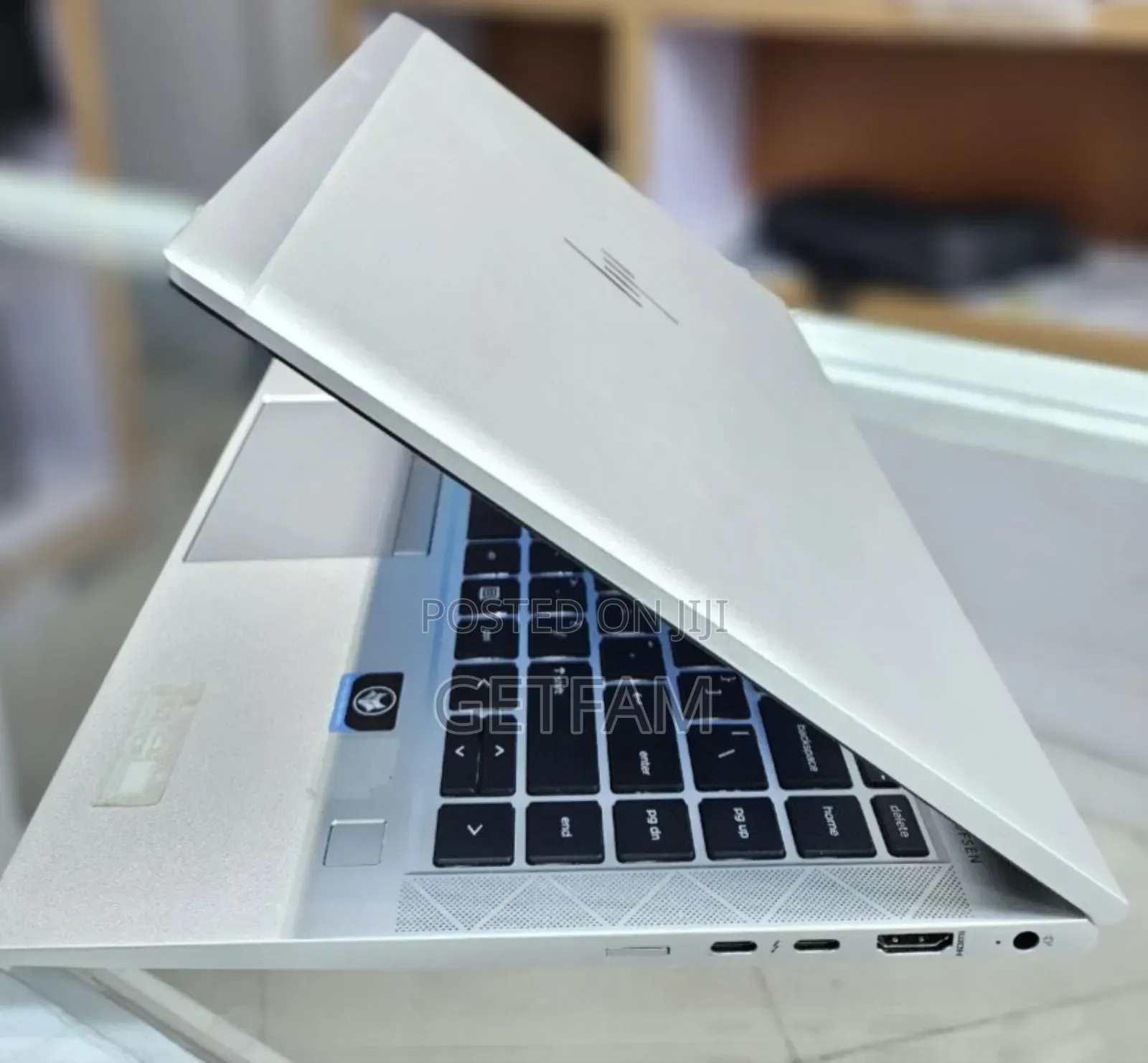 New Laptop HP EliteBook 840 G8 16GB Intel Core i7 SSD 512GB