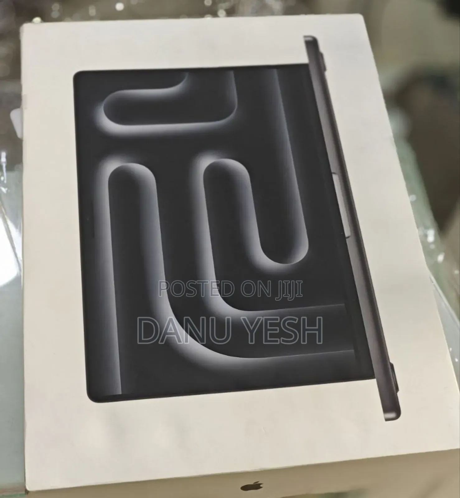 New Laptop Apple MacBook Pro 16GB Apple M4 SSD 1T