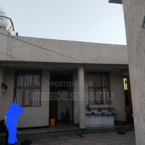 4bdrm House in East Shewa for sale
