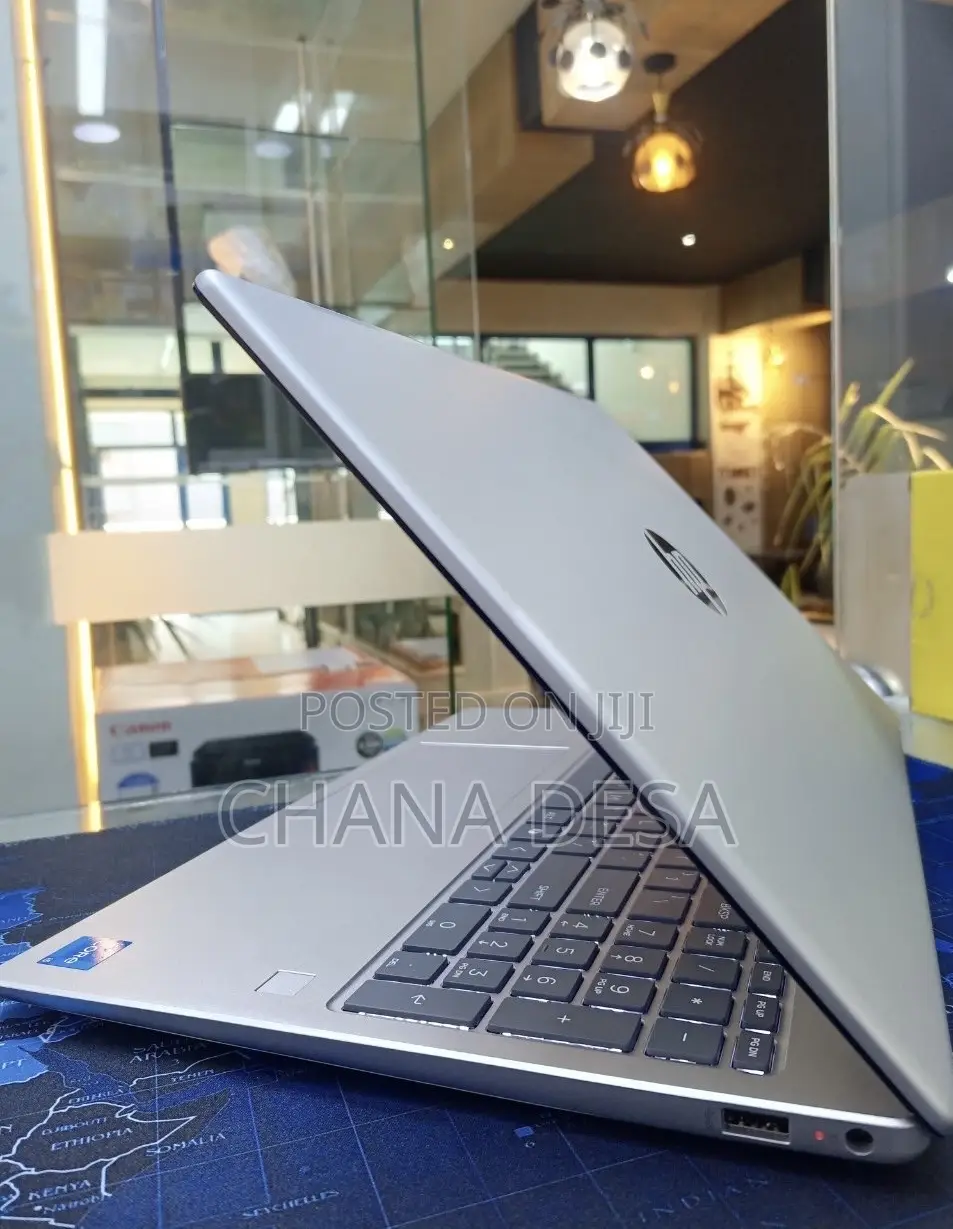 New Laptop HP Stream Notebook 16GB Intel Core i5 SSD 512GB