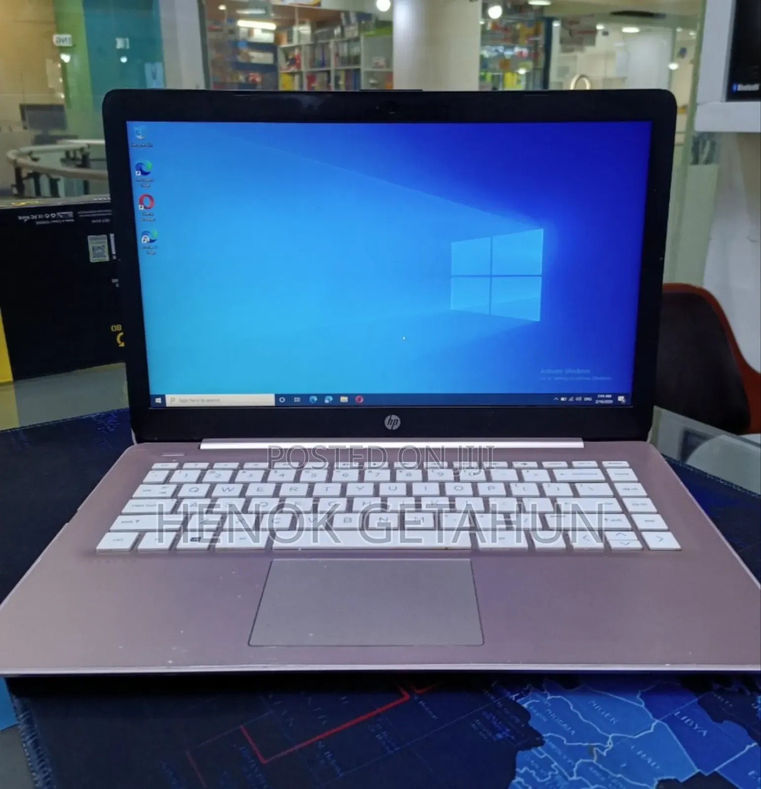 New Laptop HP Stream Notebook 8GB Intel SSD 72GB