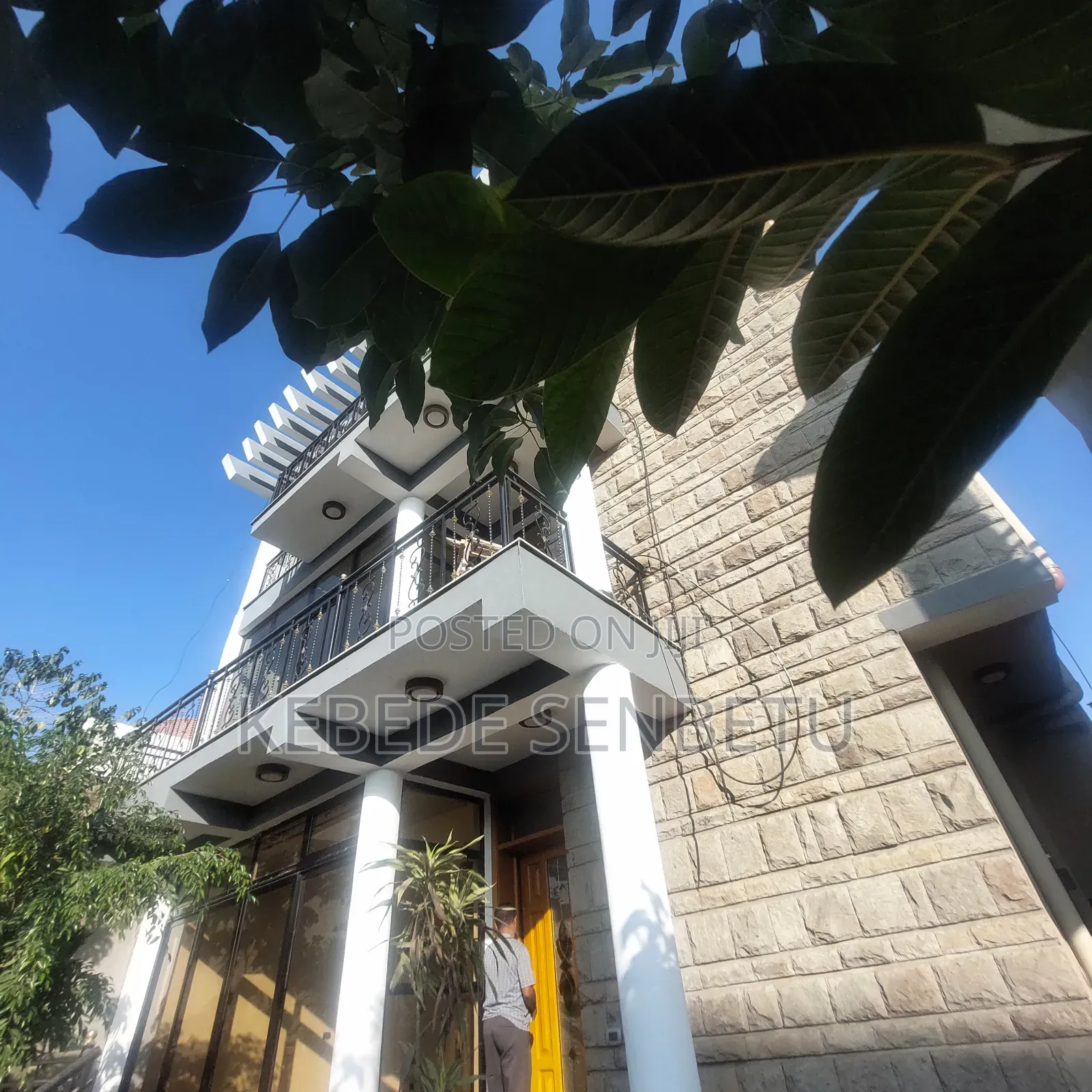 7bdrm House in East Shewa for rent