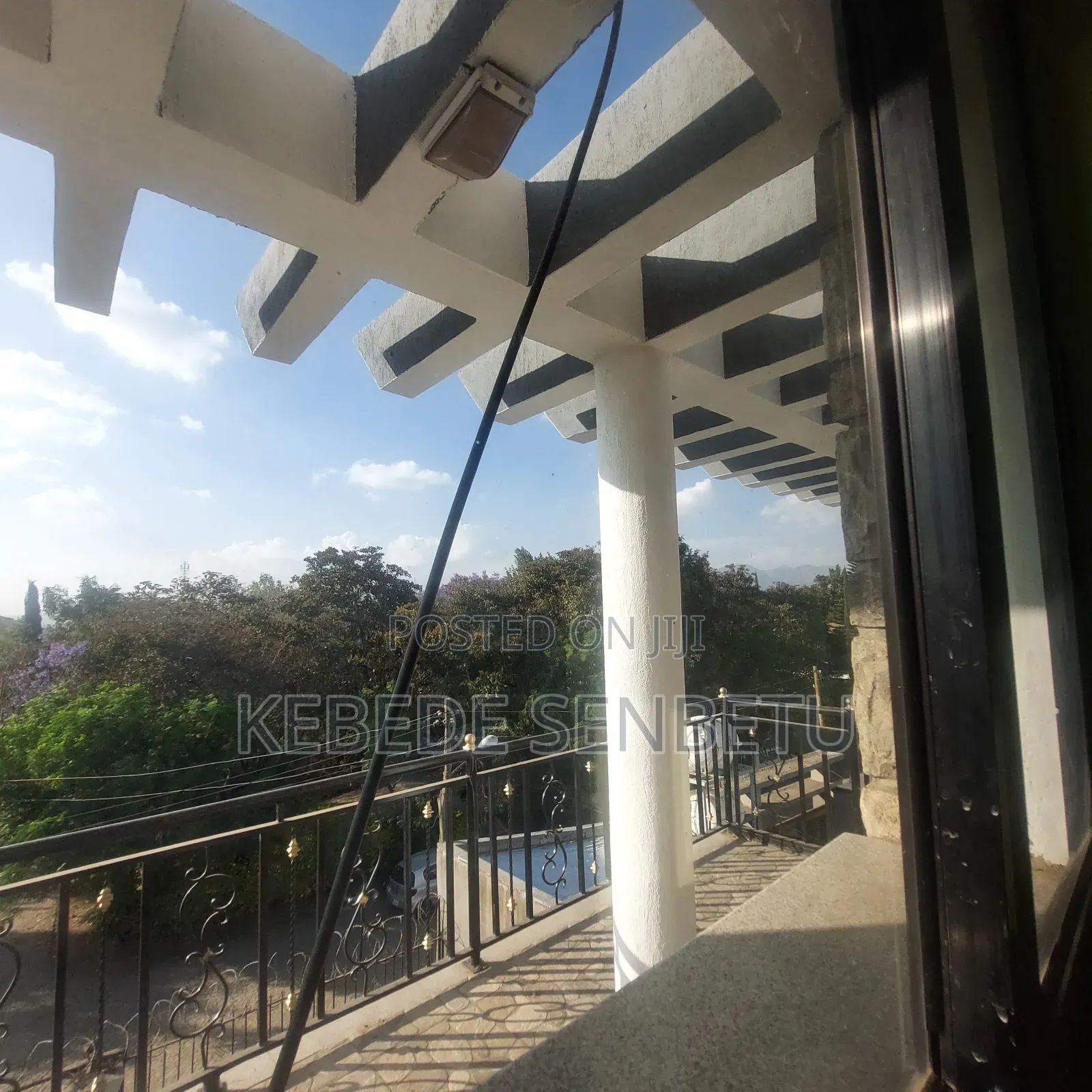 7bdrm House in East Shewa for rent