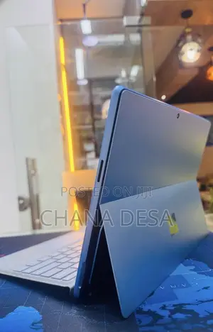 New Laptop Microsoft Surface Pro 9 16GB Intel Core i5 SSD 256GB