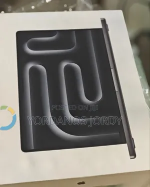 New Laptop Apple MacBook Pro 2024 M4 14-inch 16GB Apple M4 SSD 1T