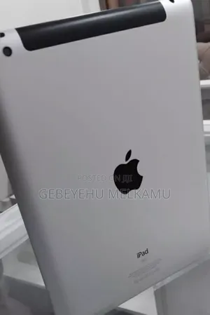 New Apple iPad 3 Wi-Fi + Cellular 32 GB Silver