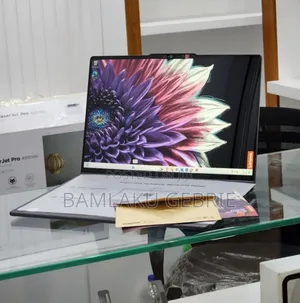 New Laptop Lenovo Yoga 7i 16GB Intel Core Ultra 7 SSD 1T