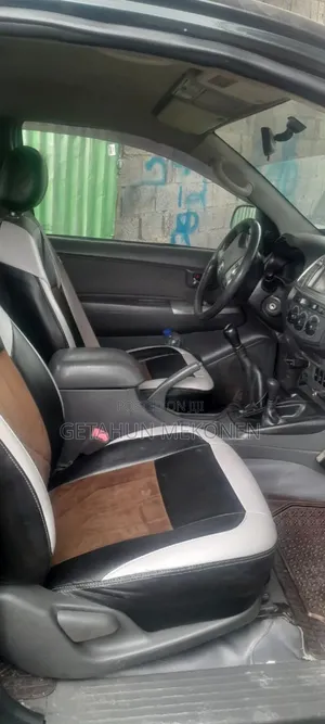 Toyota Hilux 2014 Black