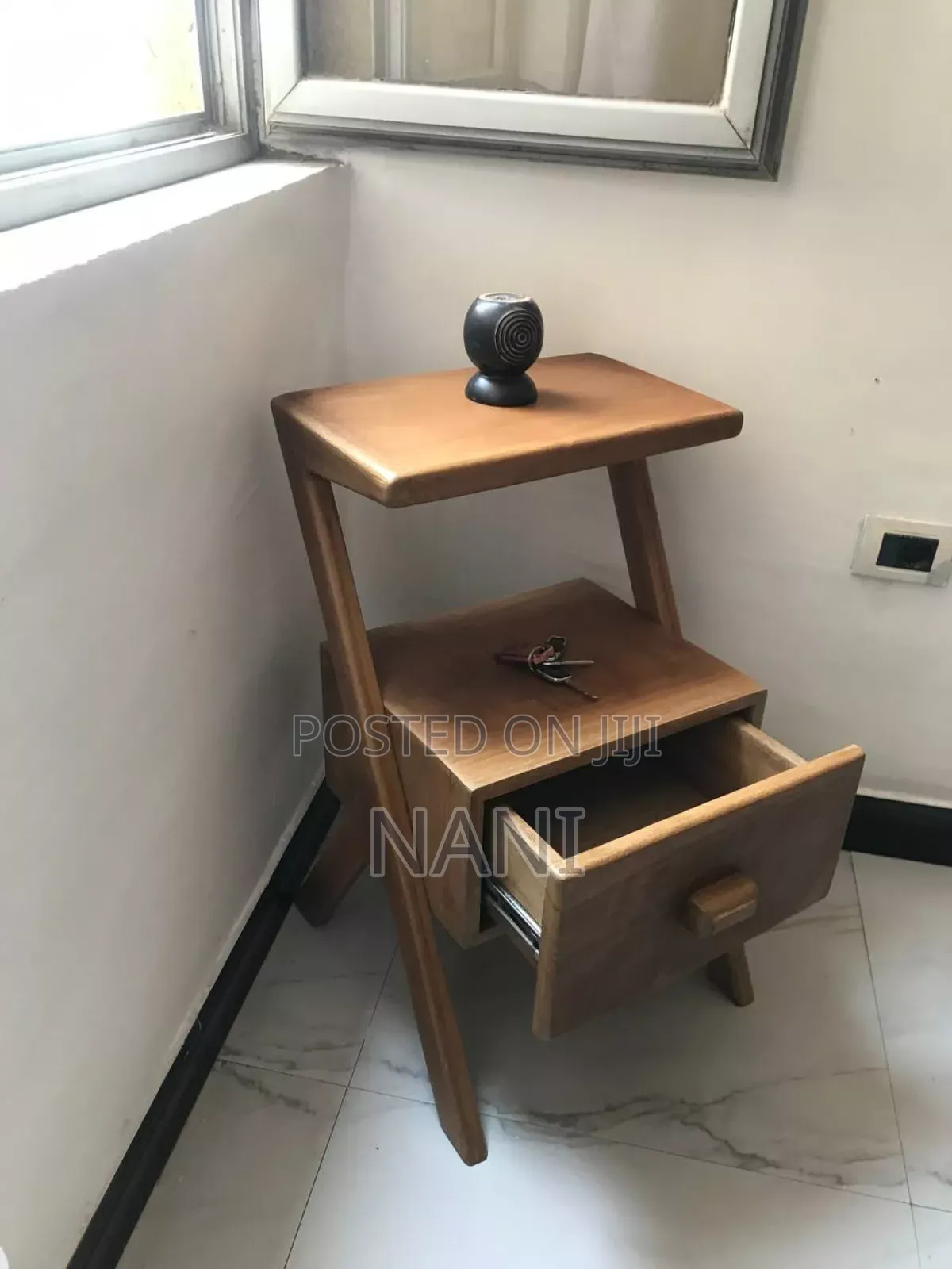 Stylish Top Table Drawer(Wanza)