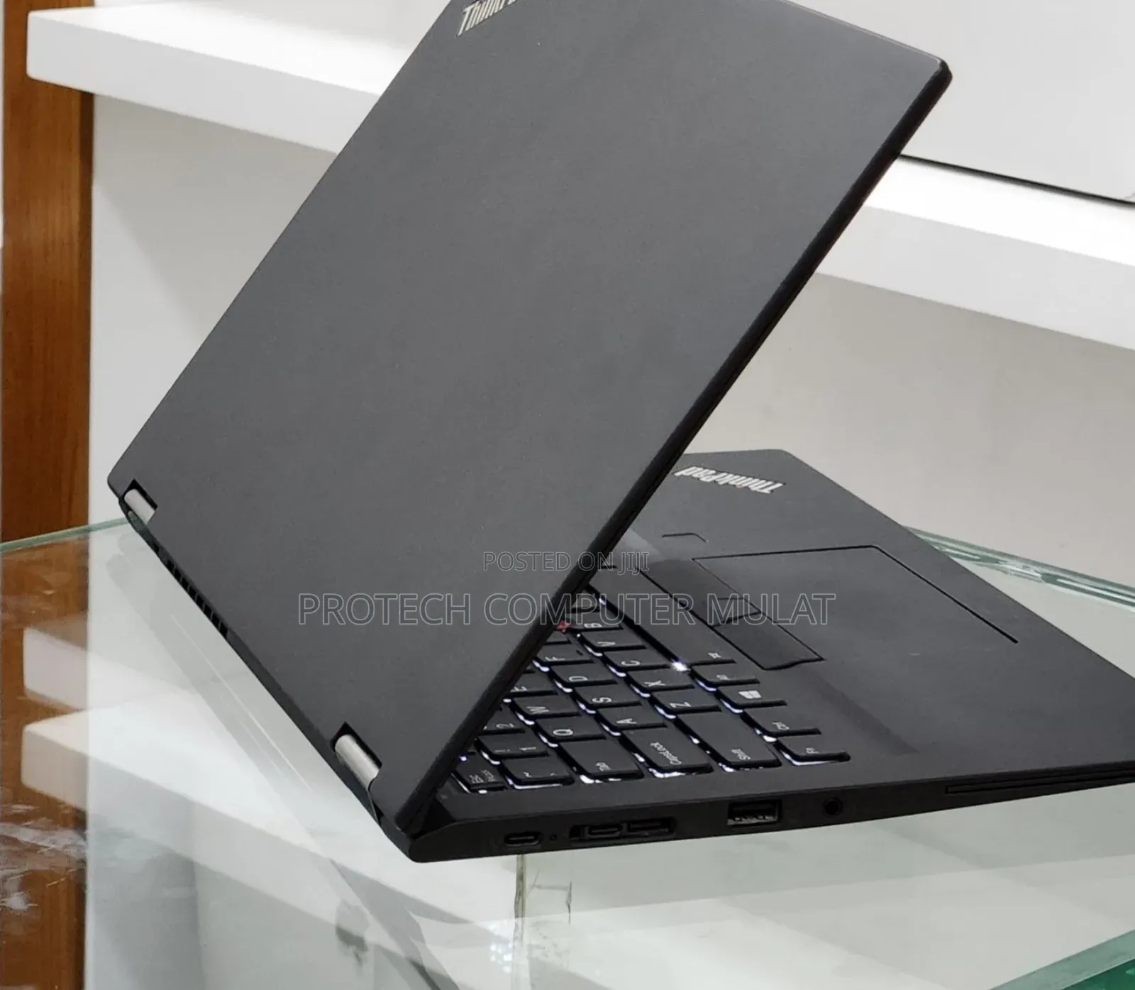 New Laptop Lenovo ThinkPad X390 Yoga 16GB Intel Core i5 SSD 512GB