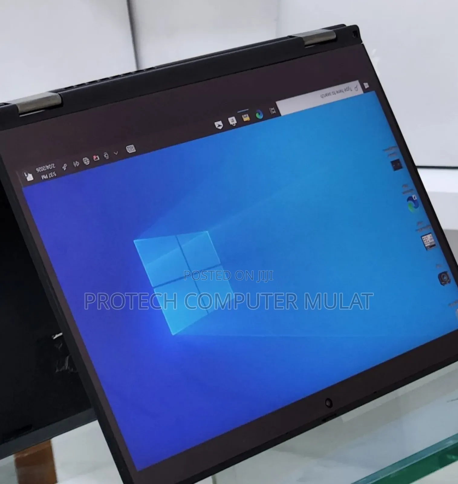 New Laptop Lenovo ThinkPad X390 Yoga 16GB Intel Core i5 SSD 512GB