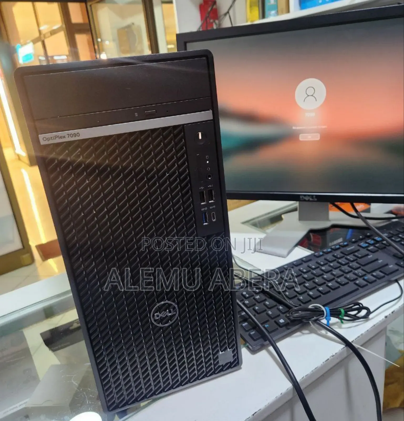 New Desktop Computer Dell Optiplex 7090 12GB Intel Core i7 HDD 1T