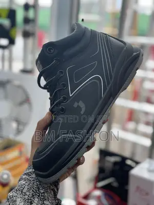 Safety Jogger Ankle Boots Black Elegant Safeties