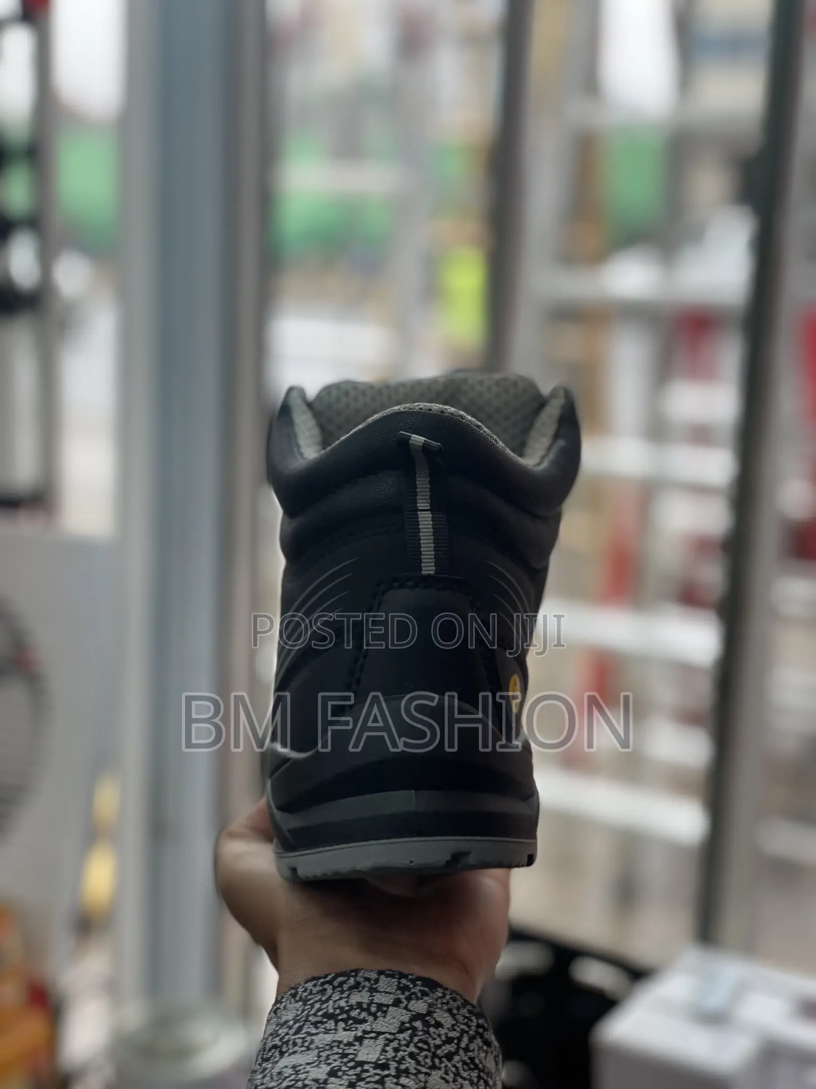 Safety Jogger Ankle Boots Black Elegant Safeties