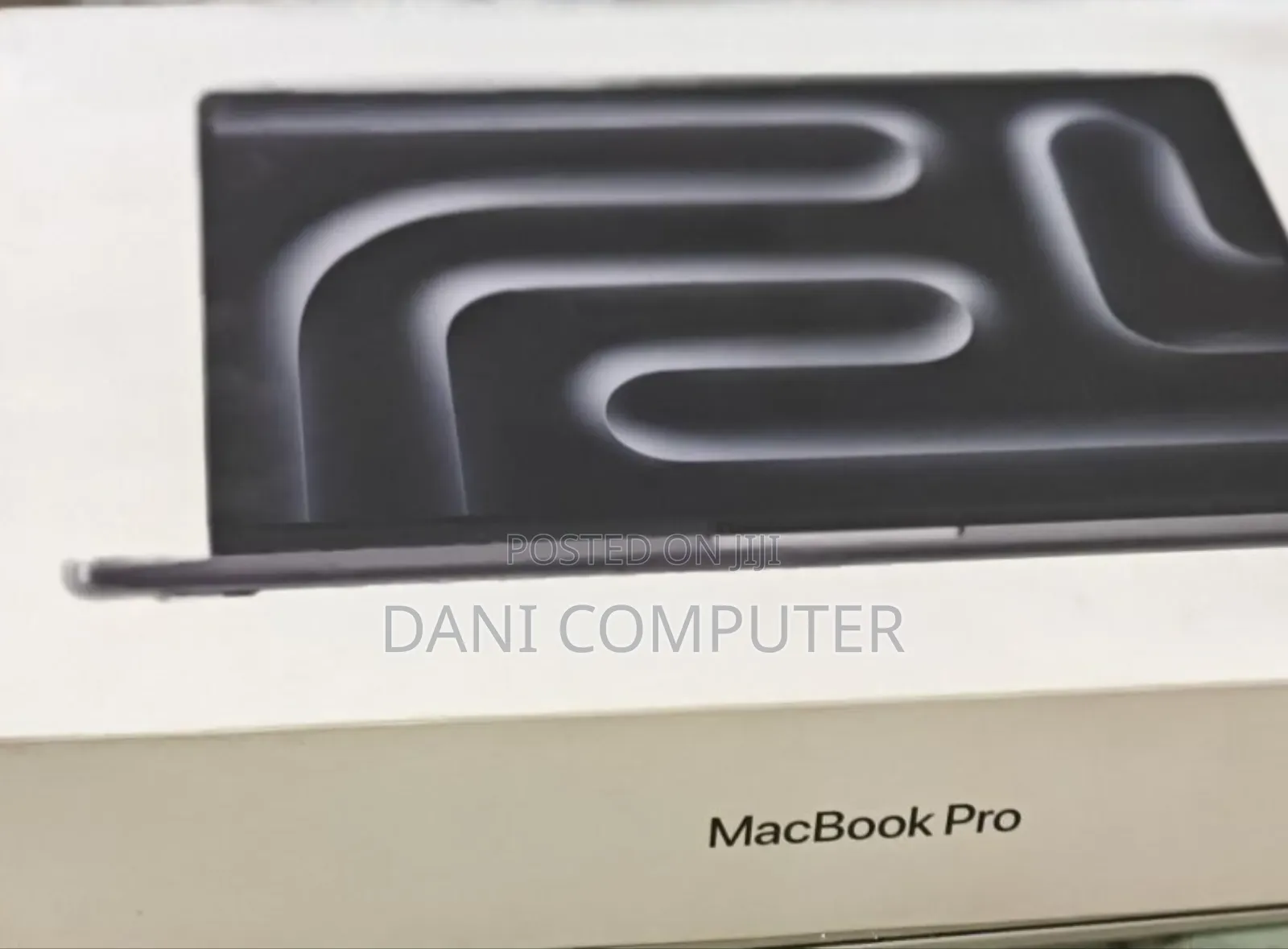 New Laptop Apple MacBook Pro 2024 M4 14-inch 16GB Apple M4 SSD 1T