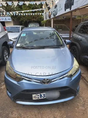 Toyota Yaris 2015 Blue
