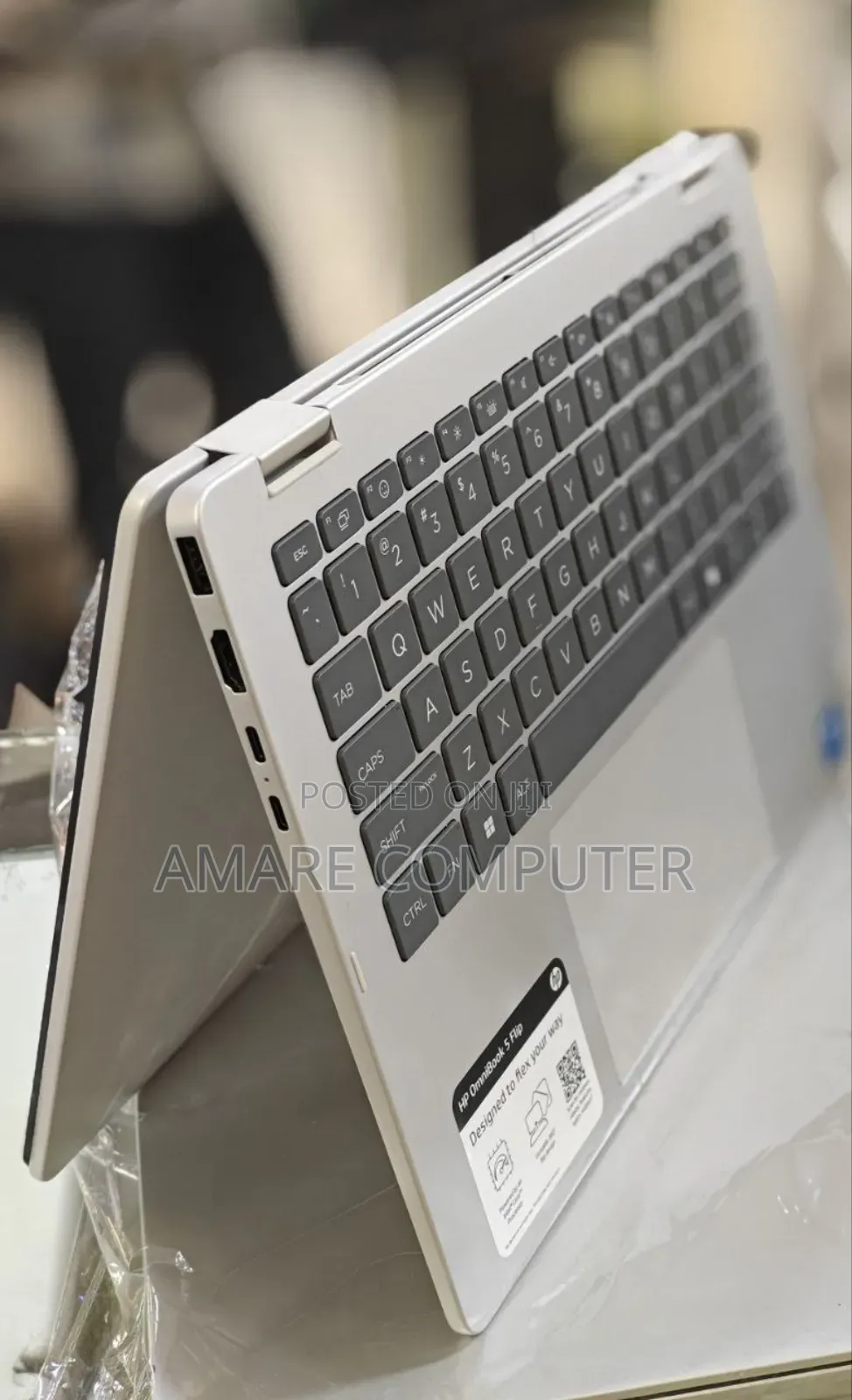 New Laptop HP OmniBook 5 Flip 16GB Intel Core 7 SSD 1T