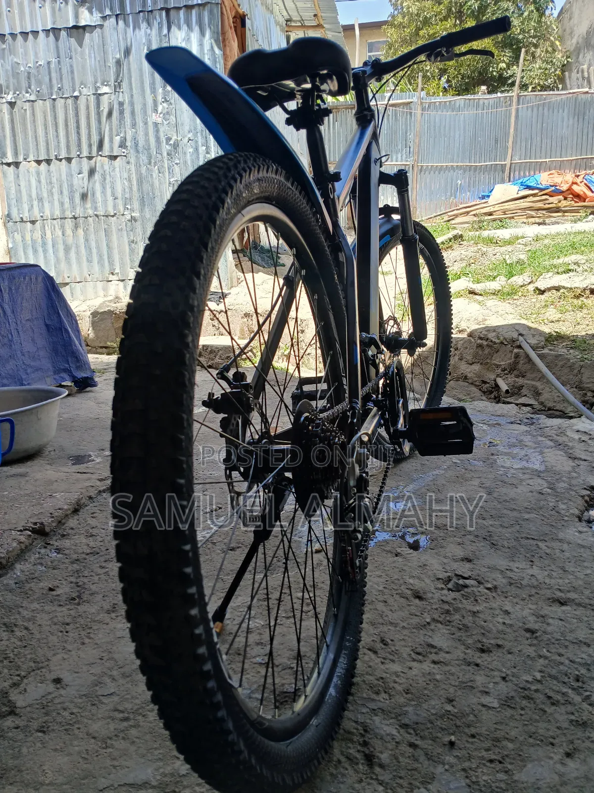 “Urgent Sale – Mountain Bike 26'' 21-Speed Bicycle Very Clean Cycle”