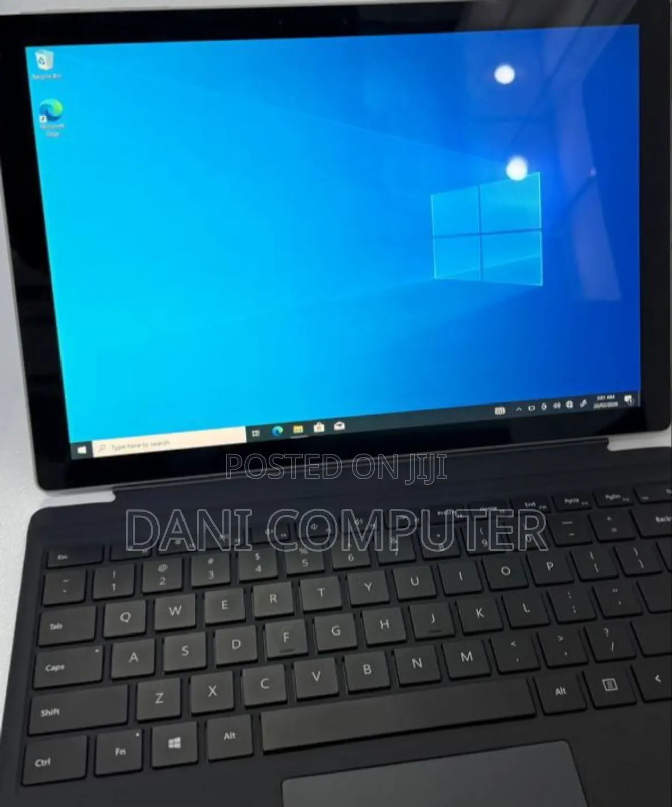 New Laptop Microsoft Surface 16GB Intel Core i5 SSD 256GB
