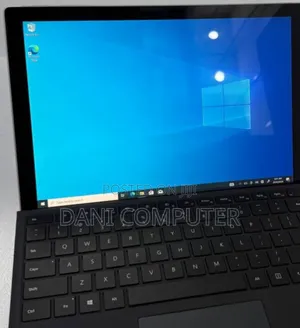 New Laptop Microsoft Surface 16GB Intel Core i5 SSD 256GB