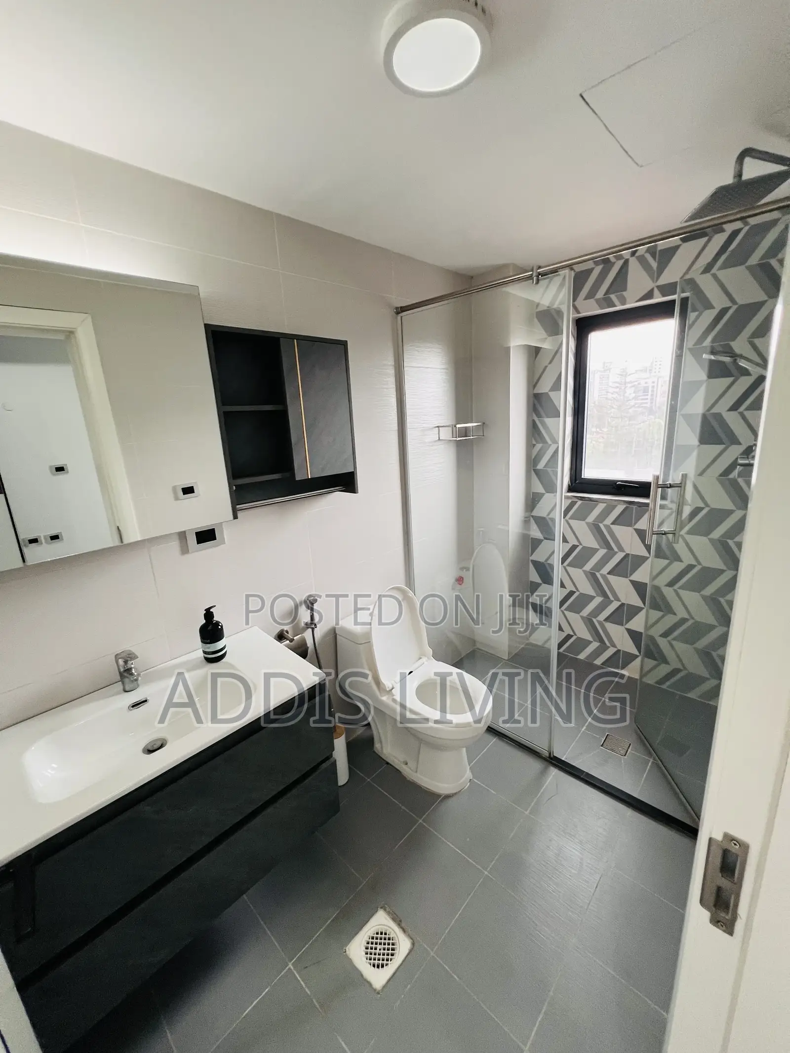 Furnished 3bdrm Apartment in Bole for rent