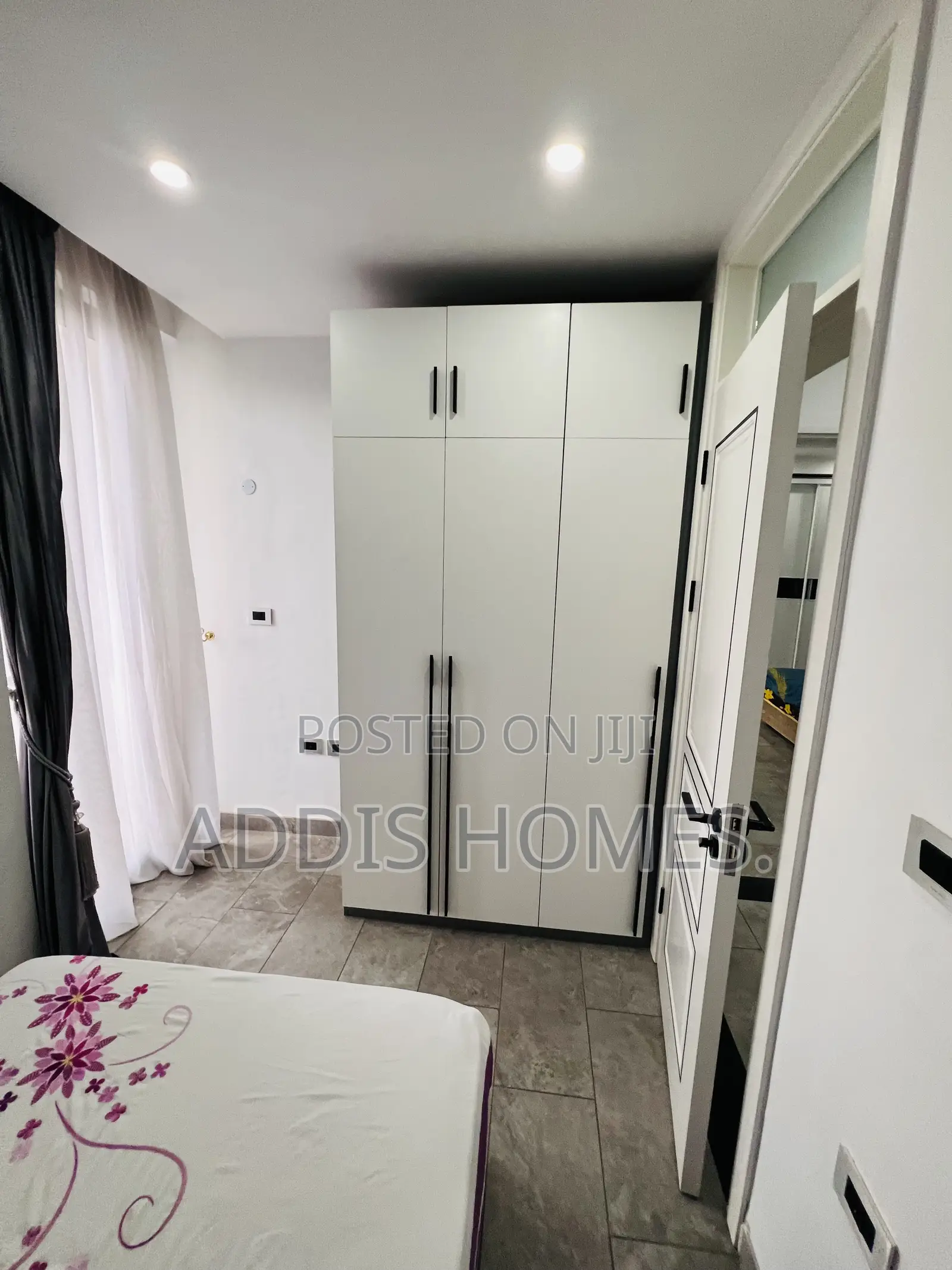 Furnished 3bdrm Apartment in Bole for rent