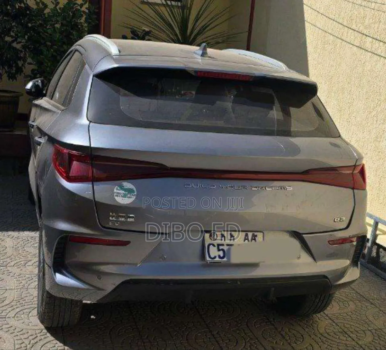 BYD E2 43 kWh 94 hp FWD 2024 Gray