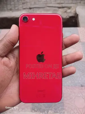Apple iPhone SE 128 GB Red