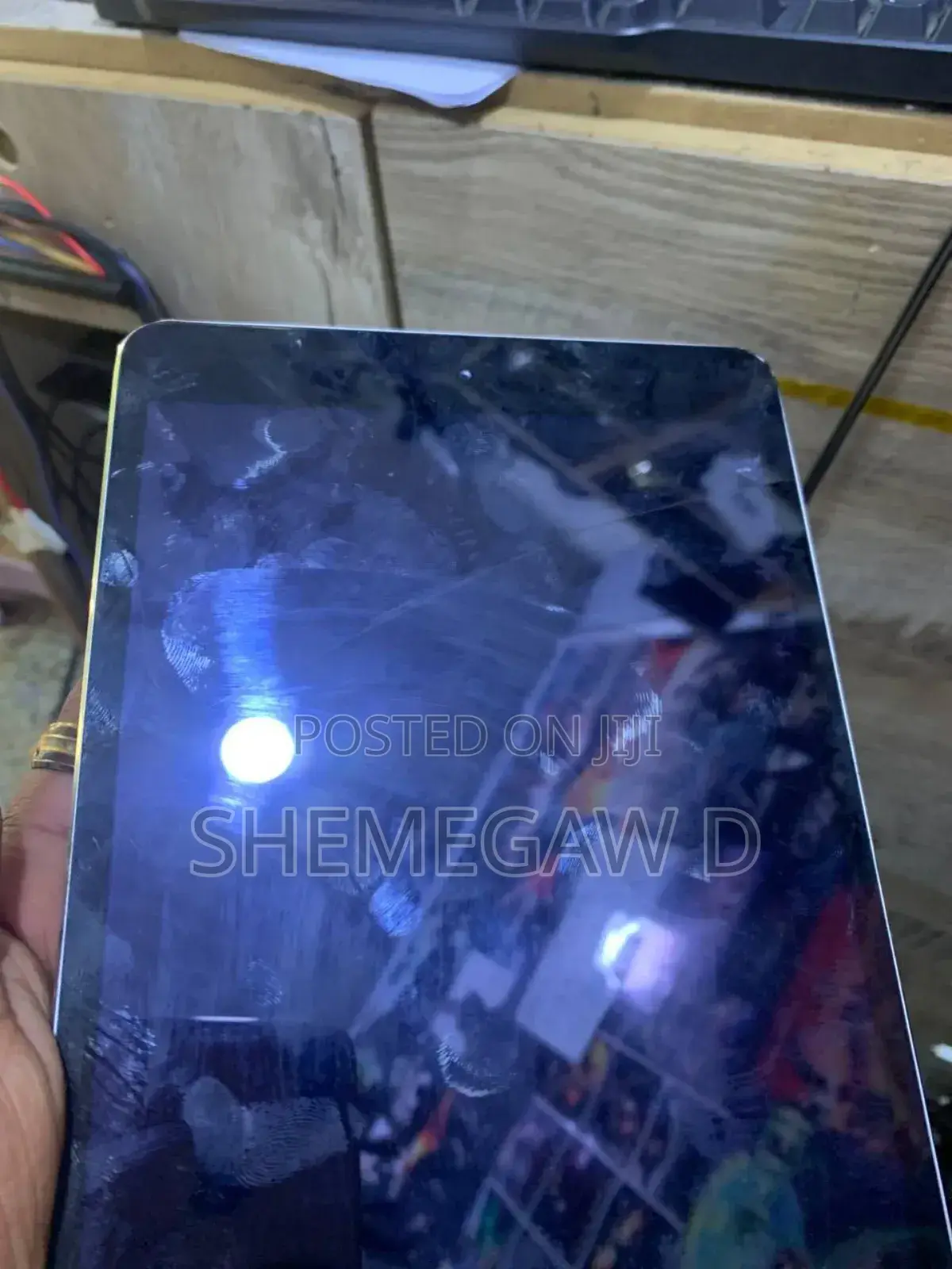 Apple iPad 3 Wi-Fi 16 GB Silver