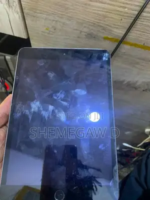 Apple iPad 3 Wi-Fi 16 GB Silver