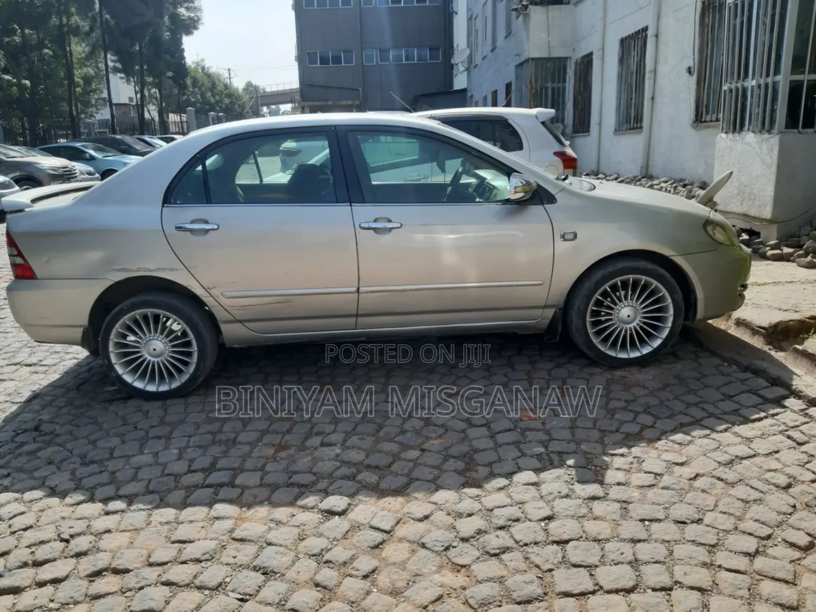 Toyota Corolla 2004 Gold