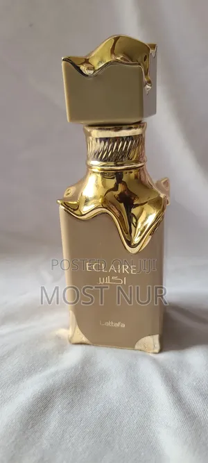 Lattafa Eclaire