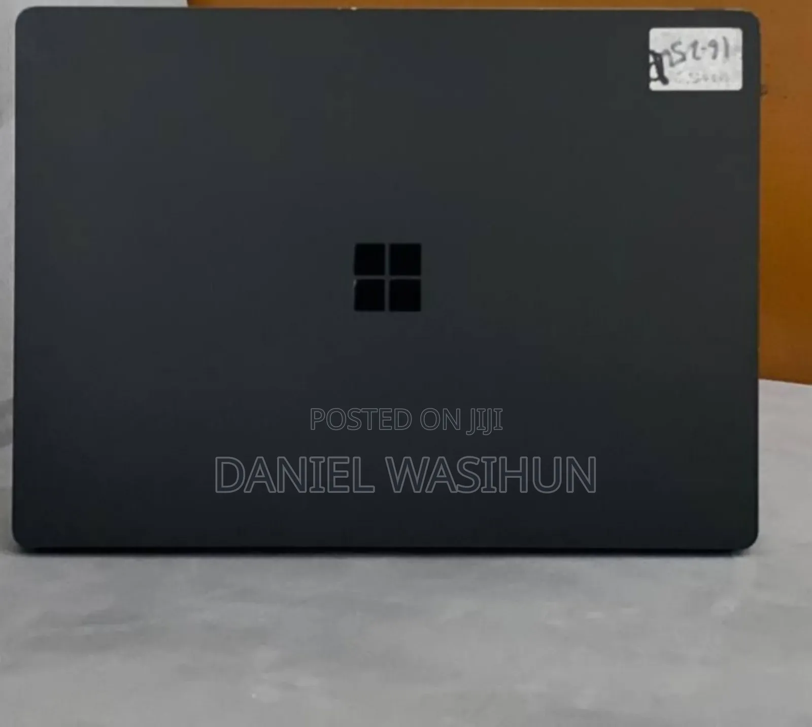 New Laptop Microsoft Surface 16GB Intel Core i7 SSD 512GB