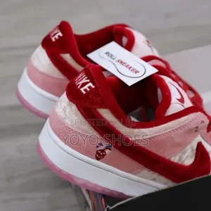 New Unisex Nike Dunk Sb Low Strange Love Sketboard Pink Fashion Shoes