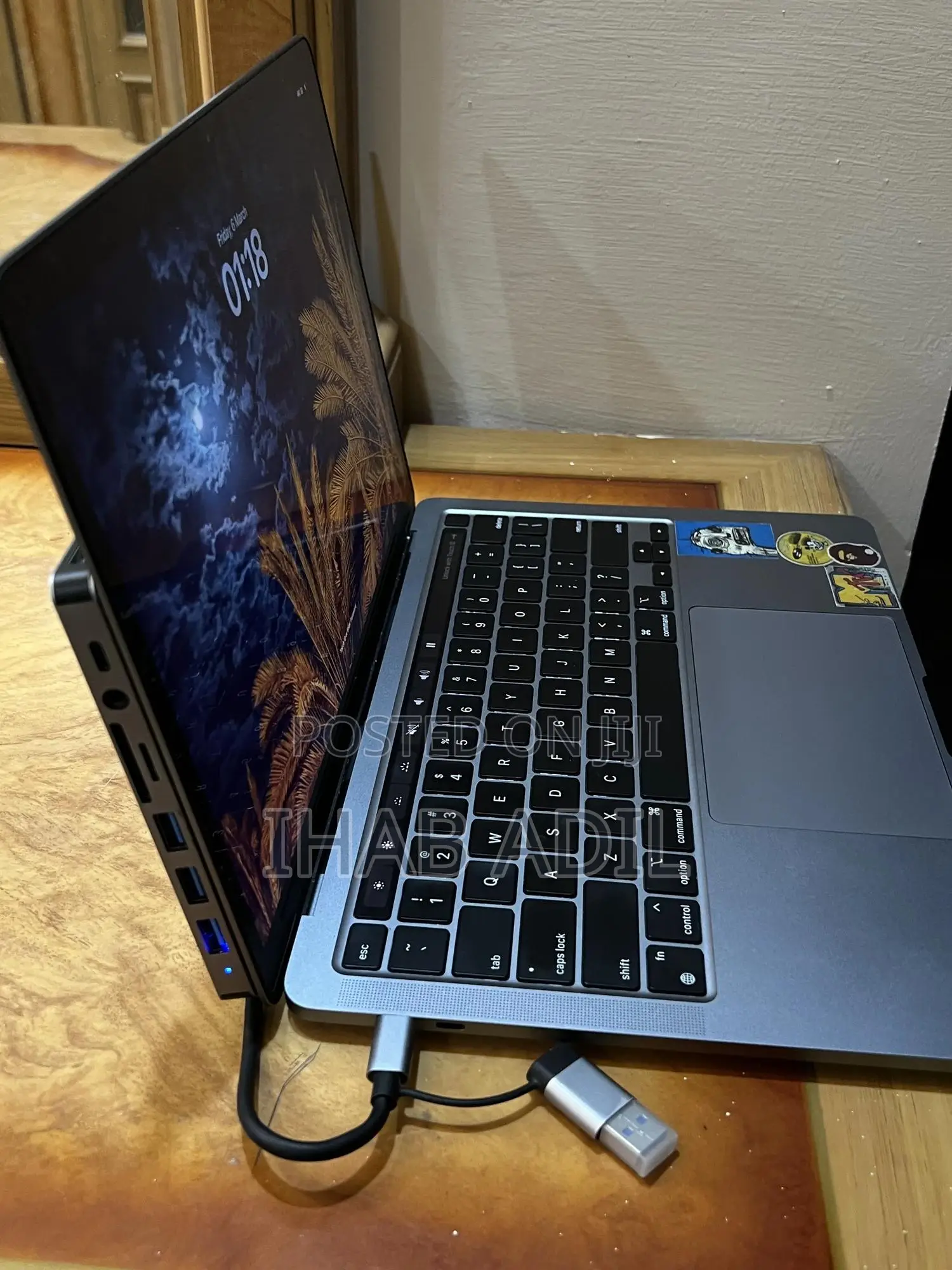 Laptop Apple MacBook Air 2020 M1 16GB Intel Core i9 SSHD (Hybrid) 256GB