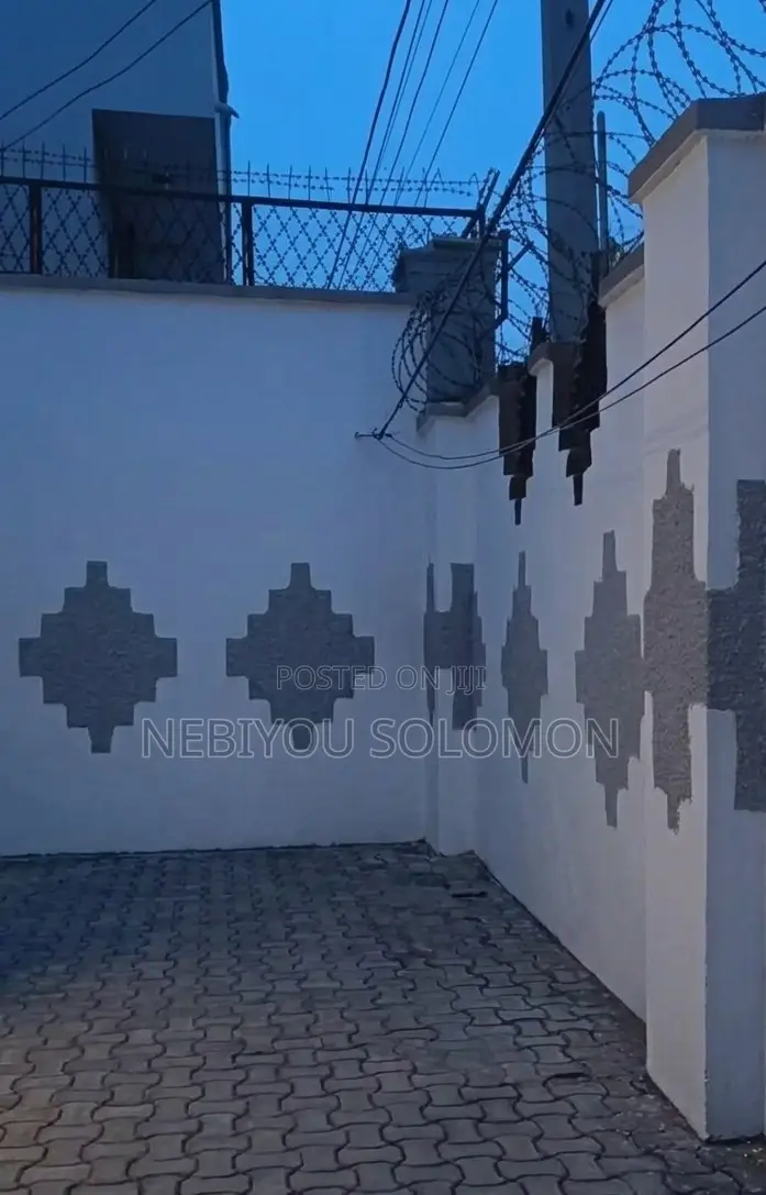 Furnished 2bdrm Villa in Kolfe Keranio for sale