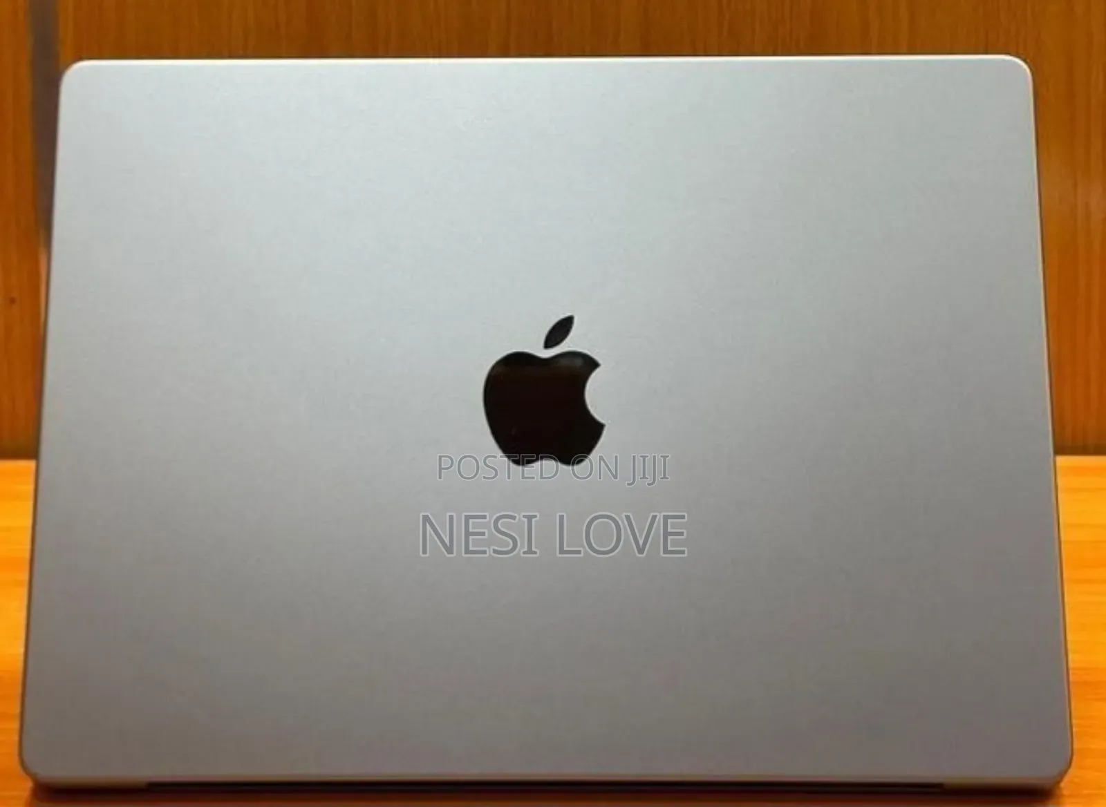 New Laptop Apple MacBook Pro 2021 M1 32GB SSD 512GB