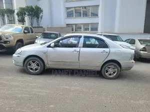 Toyota Corolla 2004 Silver